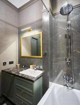 Апартаменты SO Fabulous apt in heart of historical downtown Минск Апартаменты Делюкс-42