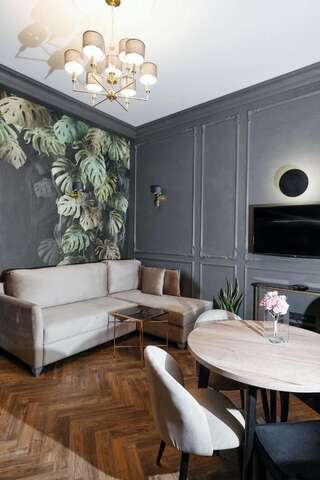 Апартаменты SO Fabulous apt in heart of historical downtown Минск Апартаменты Делюкс-57