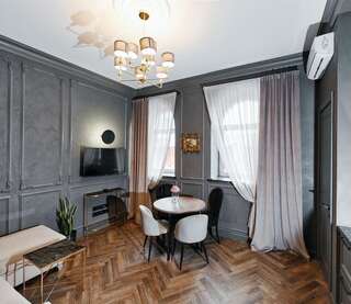 Апартаменты SO Fabulous apt in heart of historical downtown Минск Апартаменты Делюкс-61