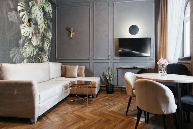 Апартаменты SO Fabulous apt in heart of historical downtown Минск-3